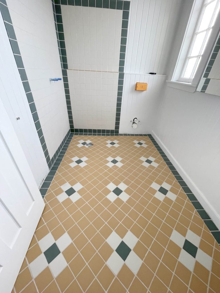 mosaic-tiling