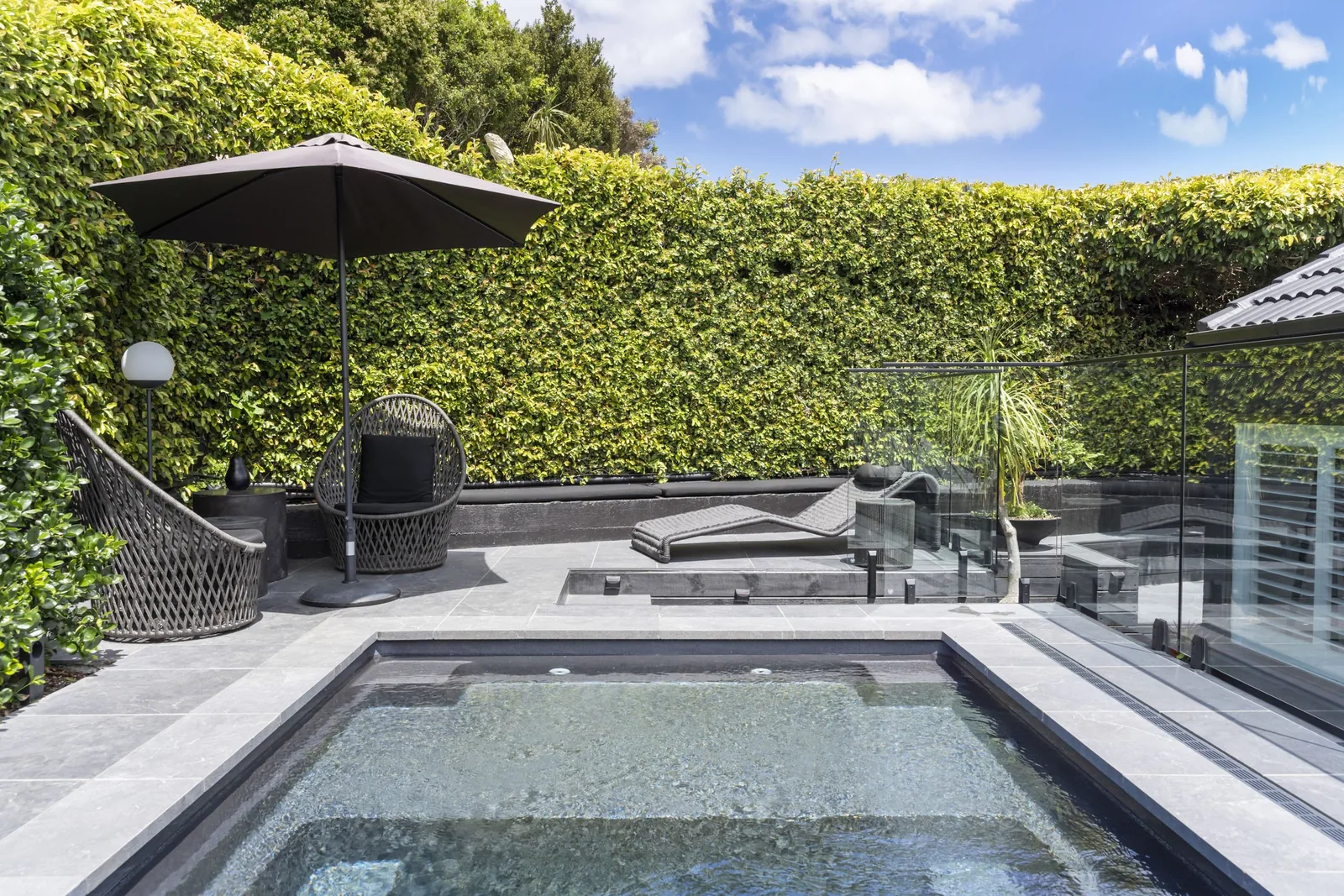 Designer pool tiling in Pt Chevalier, Auckland by Tarara Tiling